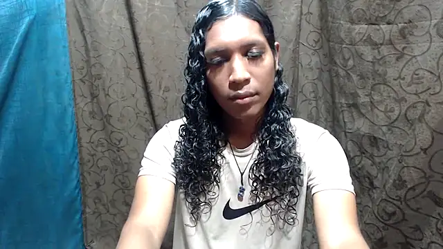 shairaStarr online show from October 2025 02:58:02 AM