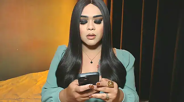 VictoriaEliz online show from December 2024 08:39:02 AM