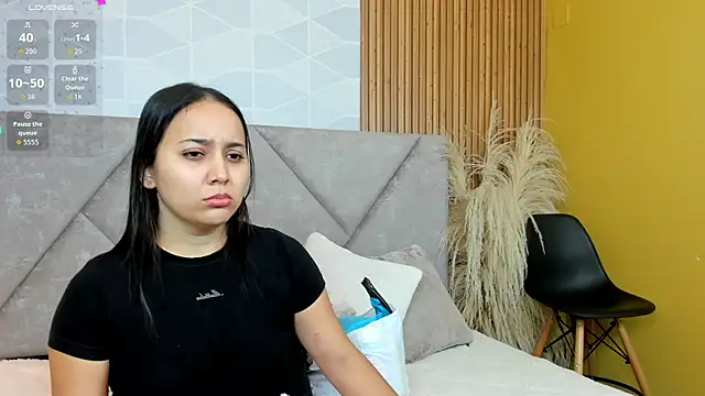 Snapshot of Sammy_Fit_ chatting on December 2025 12:43:02 PM Sammy Fit online show from December 2025 12:43:02 PM