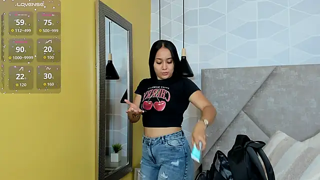 Sammy Fit  online show from March 2026 12:10:02 PM