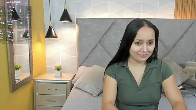 Snapshot of Sammy_Fit_ chatting on June 2026 12:43:01 PM Sammy Fit online show from June 2026 12:43:01 PM