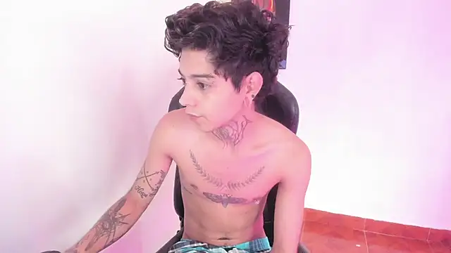 Snapshot of saad_man chatting on December 2024 06:26:02 PM saad man online show from December 2024 06:26:02 PM