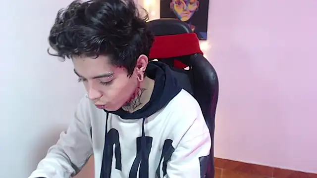 Snapshot of saad_man chatting on December 2024 09:14:02 AM saad man online show from December 2024 09:14:02 AM