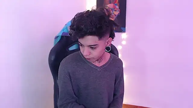 Snapshot of saad_man chatting on December 2024 03:04:01 PM saad man online show from December 2024 03:04:01 PM