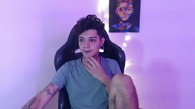 Snapshot of saad_man chatting on January 2025 02:57:01 AM saad man online show from January 2025 02:57:01 AM