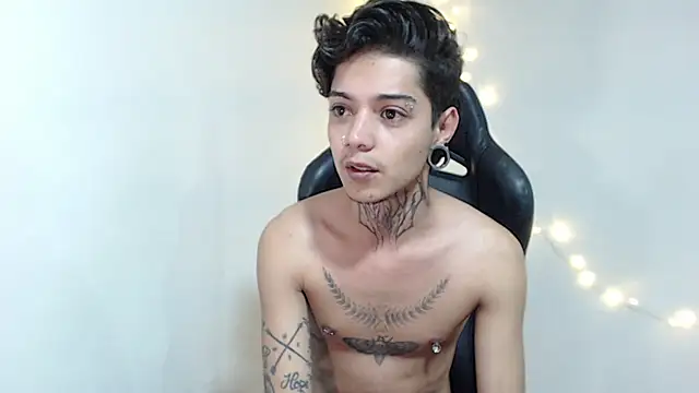 Snapshot of saad_man chatting on January 2025 05:45:02 AM saad man online show from January 2025 05:45:02 AM