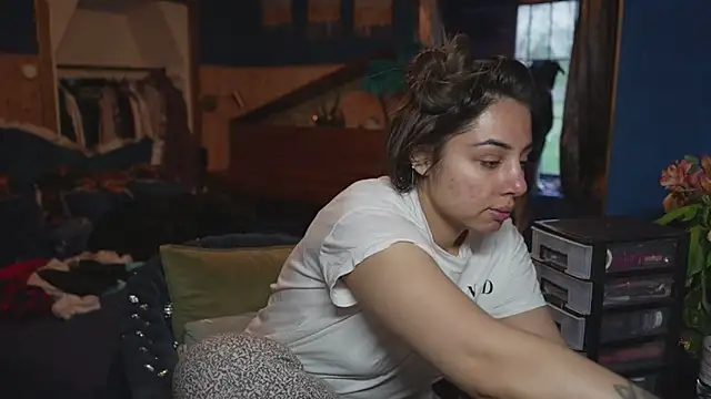 VanessaDoyle online show from April 2026 05:02:01 PM