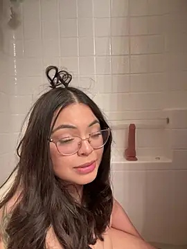 drizzypeach602 online show from February 2025 06:23:01 AM