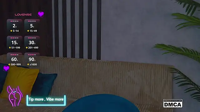 Holl1Would online show from January 2025 10:12:02 PM