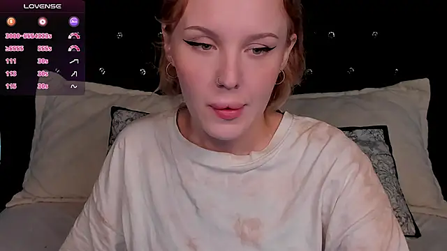 LianaFord online show from February 2025 07:46:01 PM