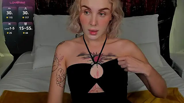 LianaFord online show from October 2025 08:53:02 PM