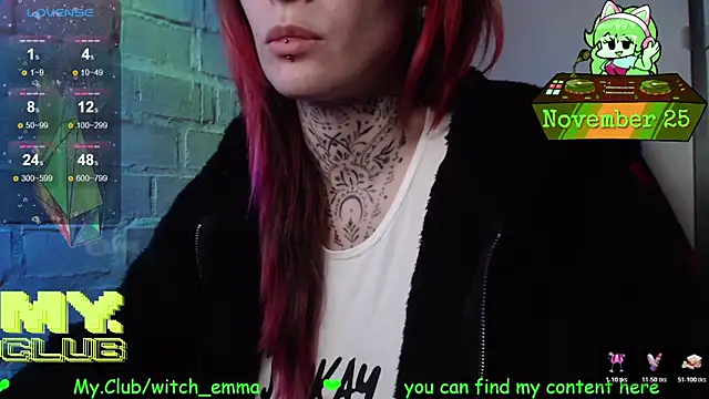 Witch Emma online show from November 2025 08:42:02 PM