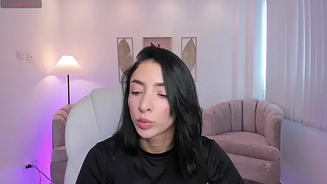 barbie scoth  online show from December 2025 07:44:01 PM