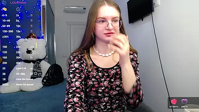 KateJonson online show from March 2025 07:48:01 AM