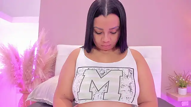 MelanyShayk online show from January 2025 01:41:01 PM