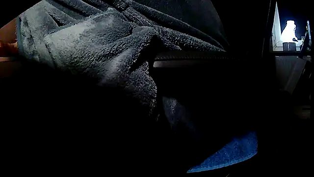 suedel65 online show from November 2025 04:05:01 AM