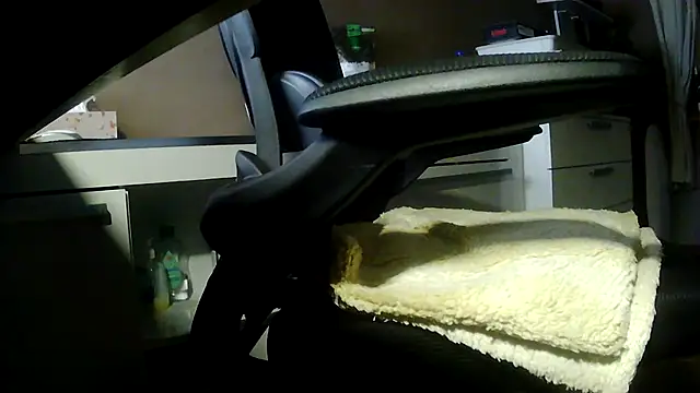 suedel65 online show from March 2026 03:12:01 AM