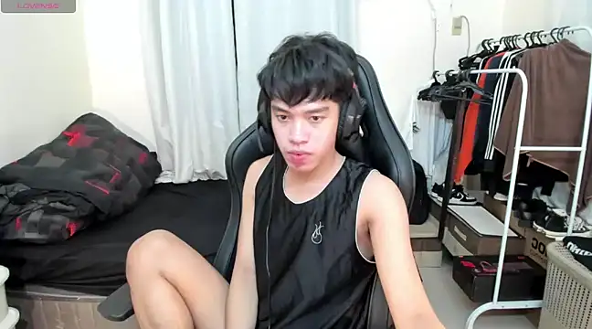 Lightjt04 online show from March 2025 02:20:02 AM