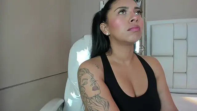  BunnyNaugthy online show from November 2025 01:04:01 PM