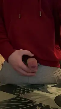 yann2392 online show from December 2025 04:14:01 PM