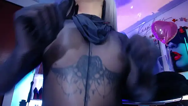 kayilyn online show from February 2026 12:10:02 PM