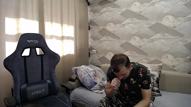 SerzhKorol1 online show from October 2025 06:43:02 AM