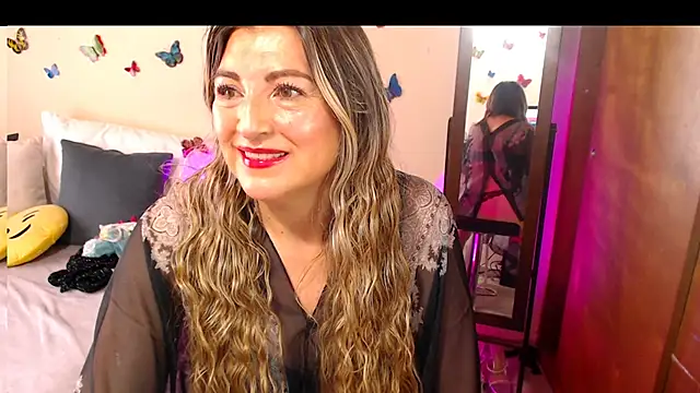 Jolie-Mature online show from September 2025 09:48:02 PM