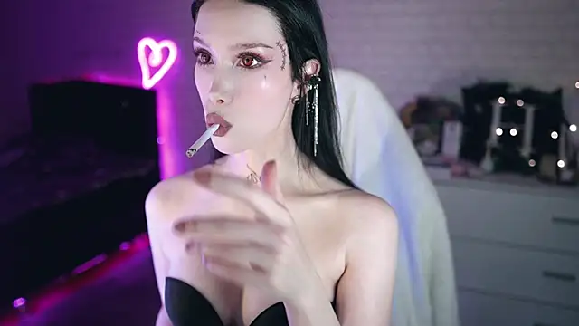  Uindi  online show from March 2025 03:24:02 PM