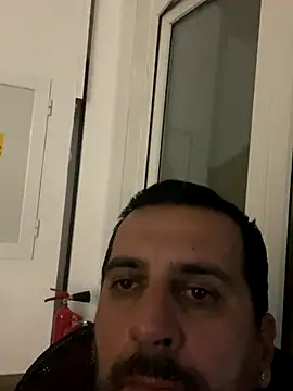 Snapshot of TigerOne19 chatting on October 2025 12:15:02 AM TigerOne19 online show from October 2025 12:15:02 AM