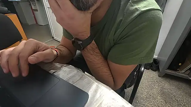 TigerOne19 online show from January 2026 07:16:01 PM