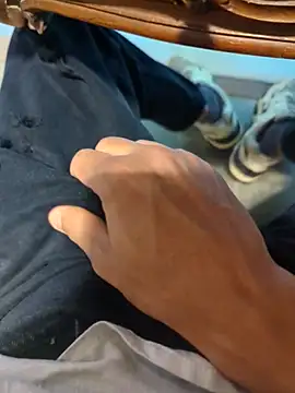  IRRESISTIBLE  online show from April 2026 11:25:01 AM