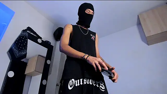 Samuel Suarez online show from October 2025 05:59:01 AM