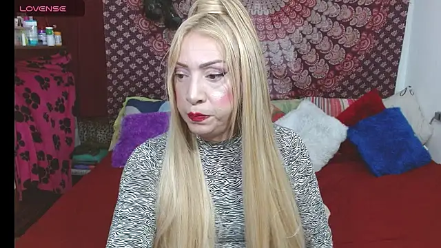 elena evans online show from November 2025 05:17:01 PM