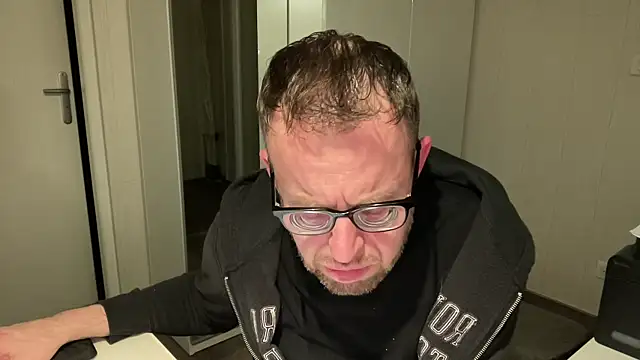 FABIOGLASSES online show from February 2025 12:29:01 AM