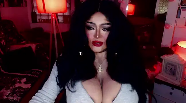 Snapshot of TiffanyWolf chatting on December 2024 12:02:02 AM TiffanyWolf online show from December 2024 12:02:02 AM