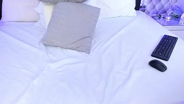 Snapshot of katya_kozlov chatting on March 2025 03:04:01 AM katya kozlov online show from March 2025 03:04:01 AM