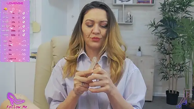 EllaMilf  online show from January 2025 11:22:02 AM