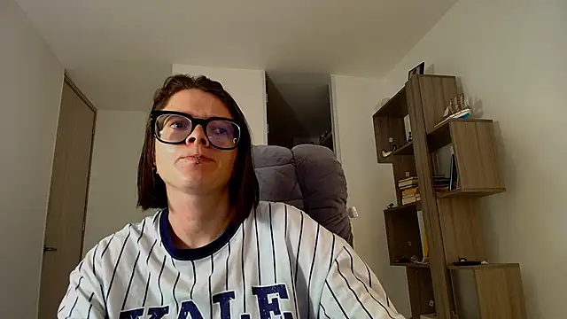 Arya starrk online show from November 2025 02:16:02 PM