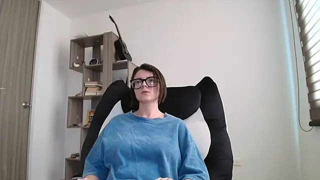 Arya starrk online show from December 2025 02:00:02 PM