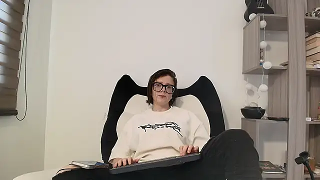 Arya starrk online show from March 2026 02:21:01 PM