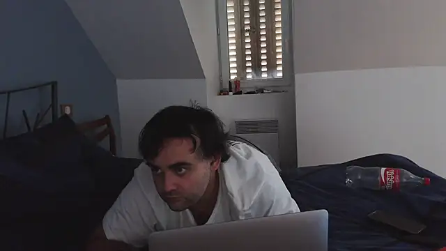 colalba12 online show from October 2025 01:23:02 PM