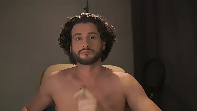 Keen   Luckystrike online show from December 2025 06:15:01 PM