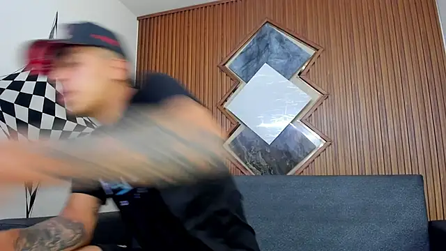 Snapshot of yeckodream chatting on March 2025 04:04:01 AM yeckodream online show from March 2025 04:04:01 AM