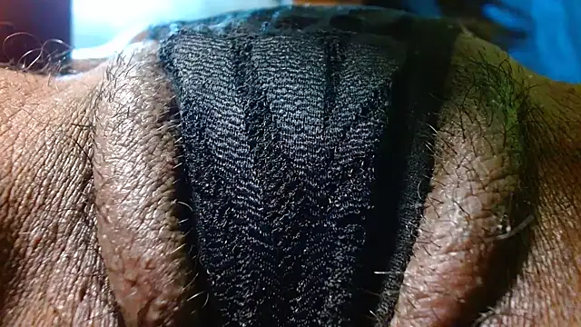 bethanywilson 23 online show from December 2025 03:10:01 PM