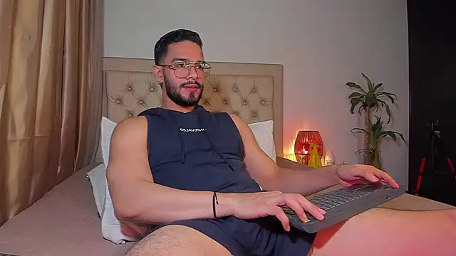 Josseph1  online show from February 2025 02:37:02 AM