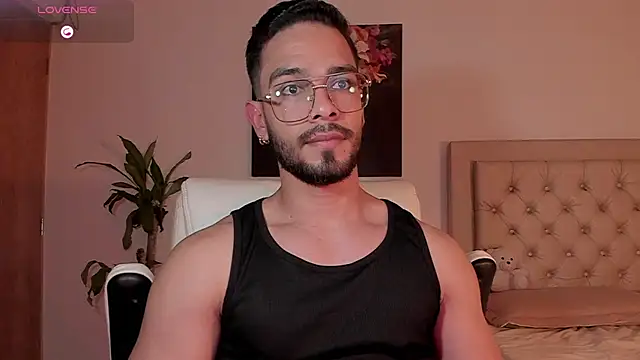 Josseph1  online show from September 2025 11:31:02 PM