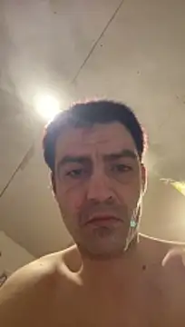 ThatGuyNextDoor1992 online show from February 2026 07:08:01 AM