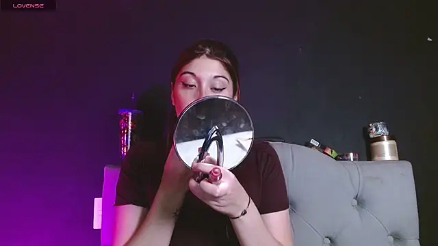 Red-moon1 online show from April 2026 05:29:02 AM