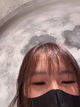 Onee-Chew online show from May 2026 10:44:01 AM