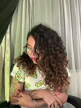 Snapshot of Samantha_Bernardo chatting on February 2026 03:10:01 AM Samantha Bernardo online show from February 2026 03:10:01 AM